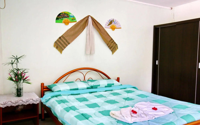 OYO 909 Guiding Star Resort