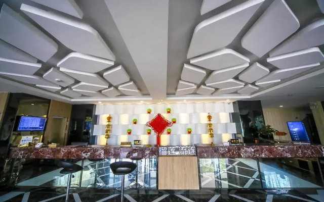 Durian Candy Hotel (Zhuji Diankou Town Passenger Station)