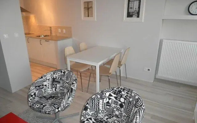 Executive Suites Expo-Wola