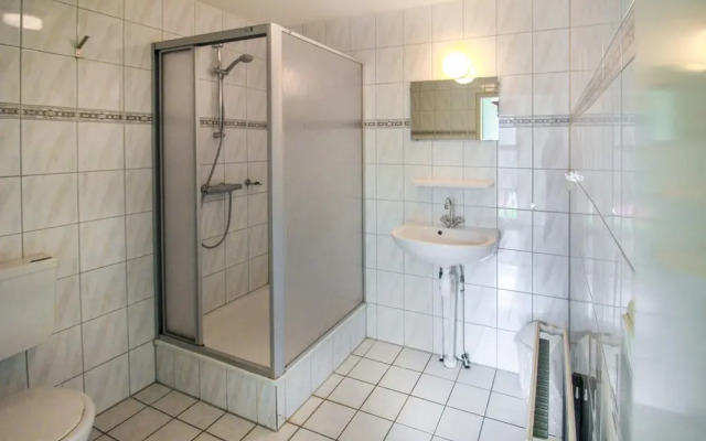 Stunning Home in Heinkenzand With Wifi and 4 Bedrooms