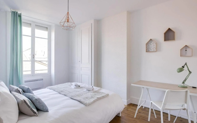 Splendid Apartment Near Saxe - Gambetta