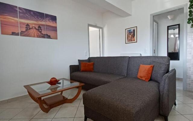 Eleonas Apartment 2, Lygia