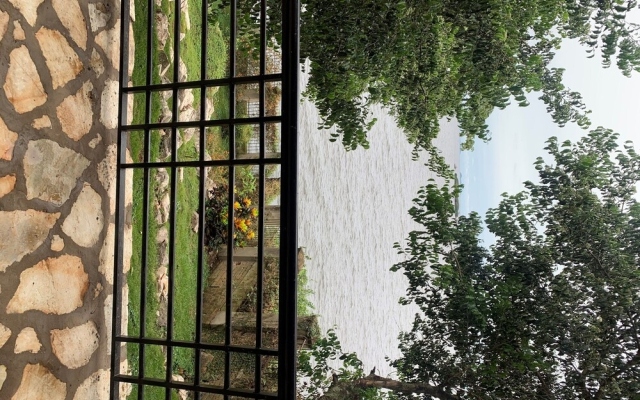 Avocado Bay Private Retreat