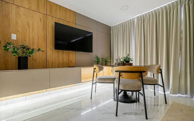 w Wonderful 1BR in Obarrio