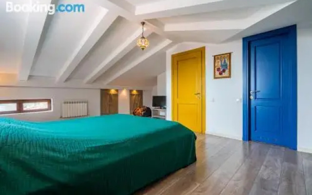 No12 Apartment