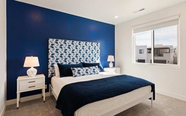 Lux Azul by RedAwning