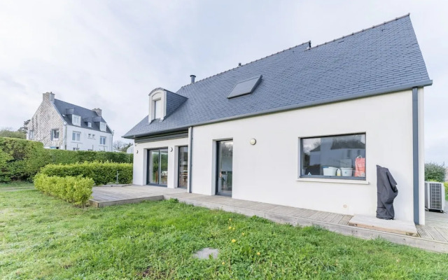 New House With Swimming Pool Near the sea