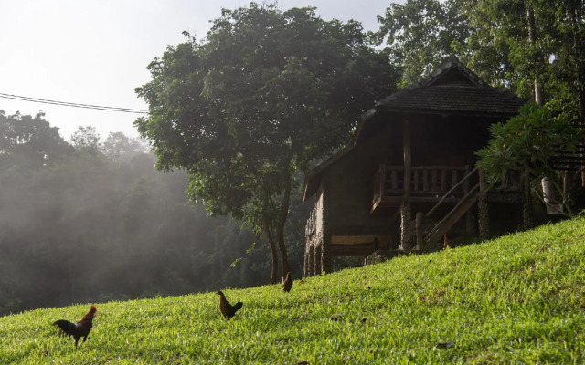 Tawan Riverside - Elephant Resort