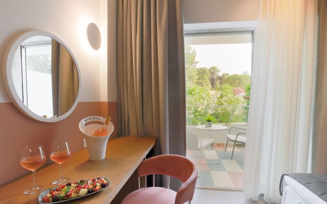 Mandraki Village Boutique Hotel