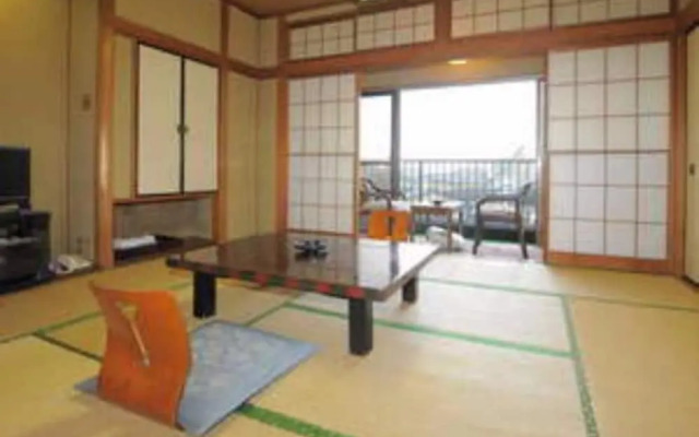 Yugawara Onsen Ryokan Greenso