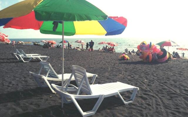 Ureki Apartment near the sea