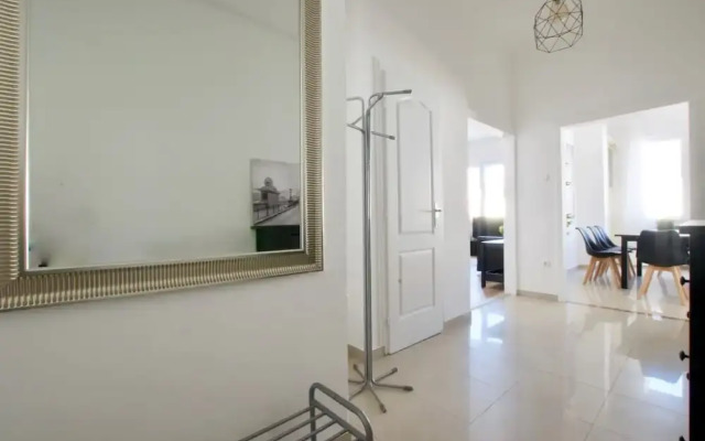 Standard Apartment by Hi5 - Tátra street