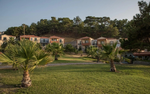 Alma Luxury Resort Hotel