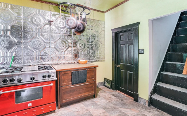 2 Mi to Downtown Spokane: Nurse-ready Rental