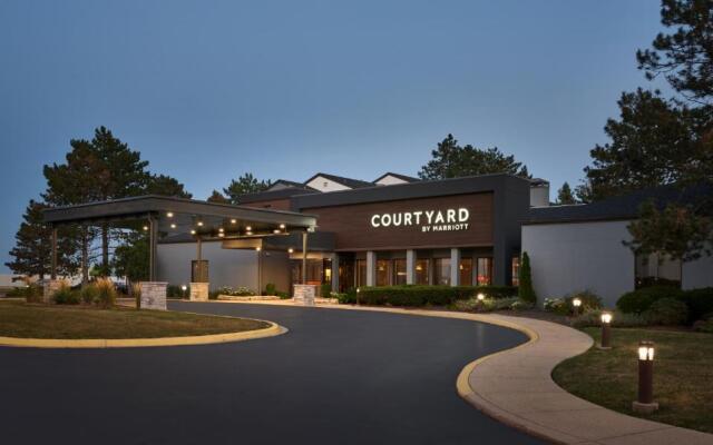 Courtyard by Marriott Chicago Wood Dale