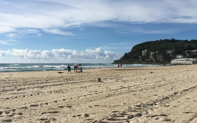 Burleigh Palms Holiday Apartments