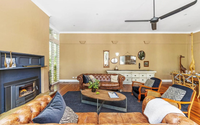 MILHOUSE Berry 4pm Check Out Sundays except Peak season