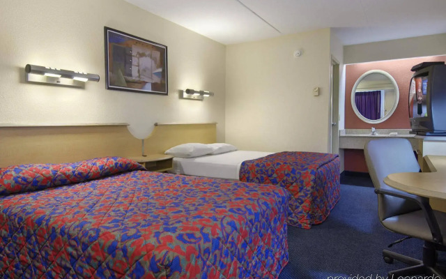 Red Roof Inn Jacksonville - Orange Park