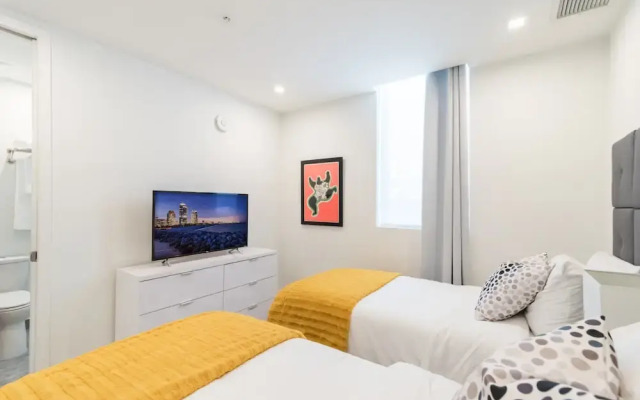 VHC Luxury Apartments 538-202