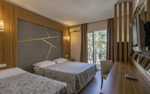 Dionisus Hotel