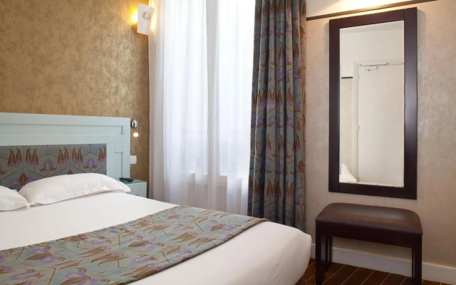 Hotel Eiffel Seine
