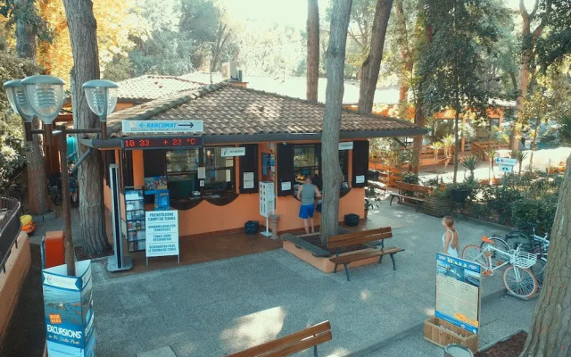 Spacious bungalow with two bathrooms on the Adriatic coast