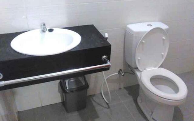 RedDoorz @ Kerobokan Seminyak 2