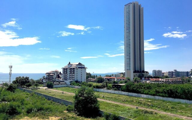 Breezy Room Jomtien