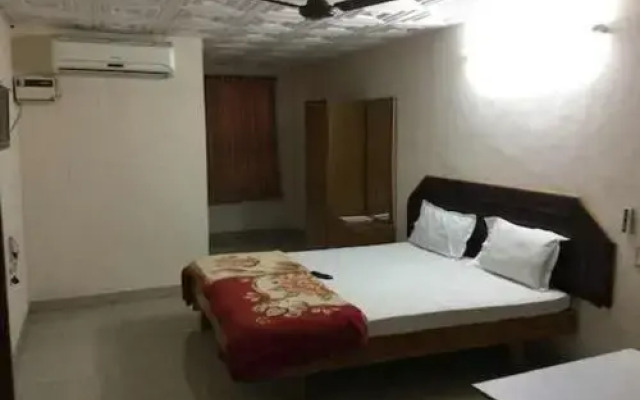 The Mak Inn