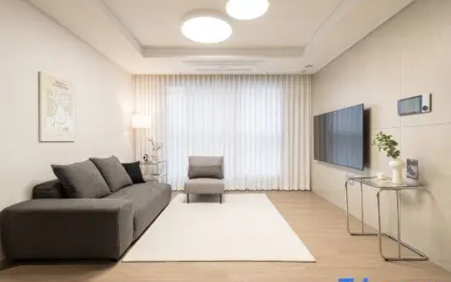Mount Air Condo