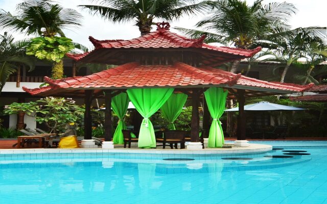 Sarinande Hotel