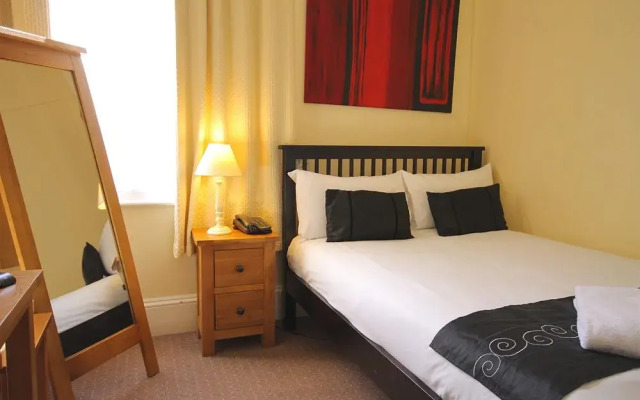 Andover House Hotel & Restaurant - Adults only