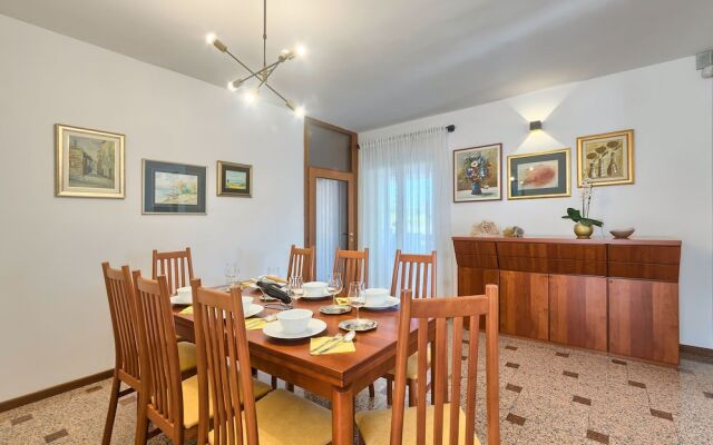 Apartment 1564