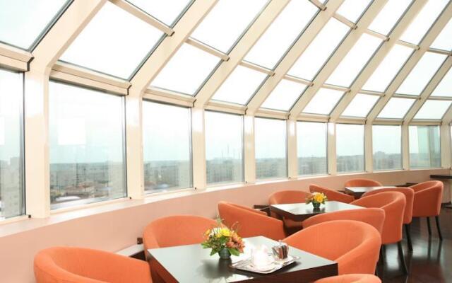 Golden Tulip Times
