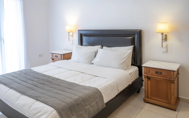 Smy Mediterranean White Santorini Adults Only