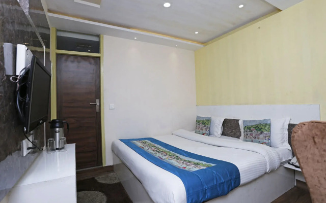 OYO Rooms 099 Near Victory Tunnel Shimla