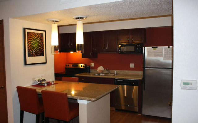 SenS Suites Livermore, SureStay Collection by Best Western