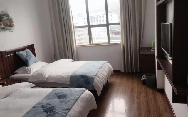 Tianyi Hotel Zhangjiajie – Guest Rooms – Zhangjiajie