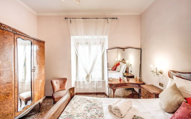 Warm Apt In Ancient Building In Vatican-p S Pietro