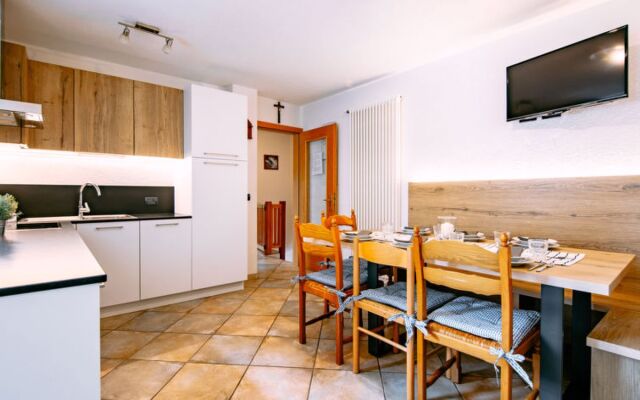 Delago-Stabler-Mansarda (PFS304)