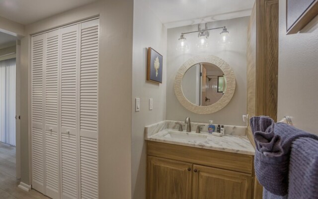 IRB Poolside Unit A Star5vacations