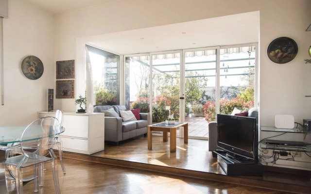 The Traveller's Terrace