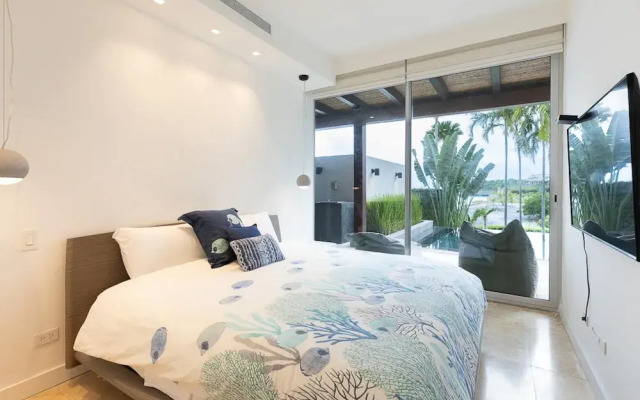 The Surf-point Condo by Acomodo Riomar