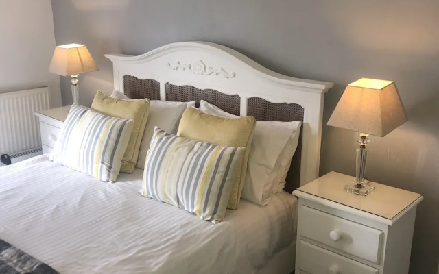 White Lodge Hotel