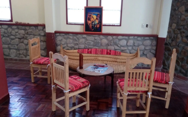 Hostal titicaca 3810