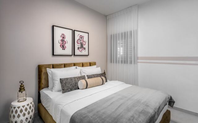 Stylish New 2BR Jaffa Near Setai Hotel