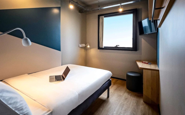 Ibis budget Camboriú