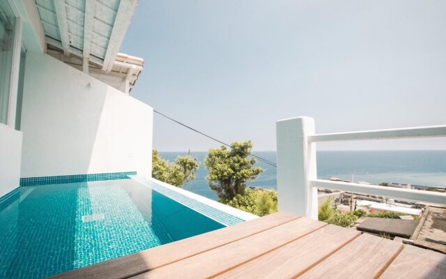 Ample Villa