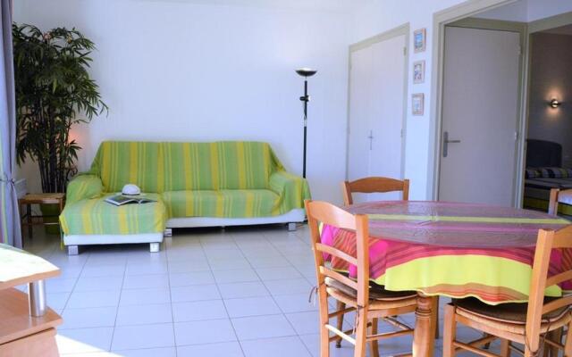 Appartement Le Lavandou, 3 pièces, 4 personnes - FR-1-251-25