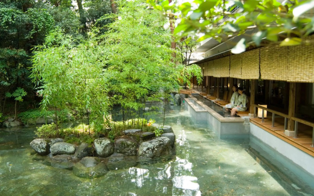 Shimobe Hotel